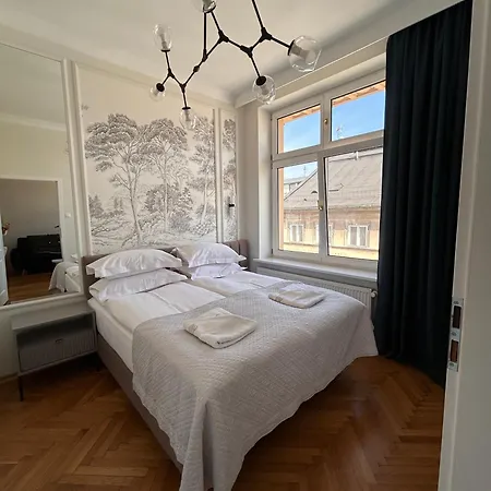Apartment Fragola Florianska Krakow