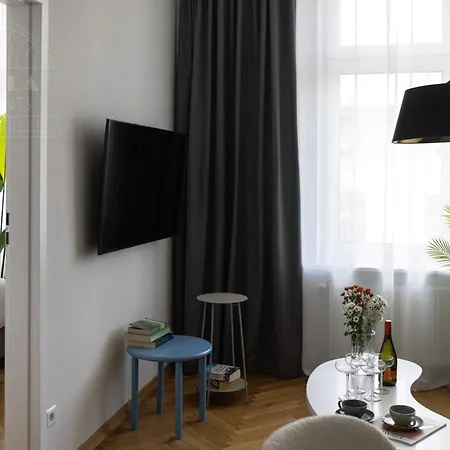 Fragola Florian Gate