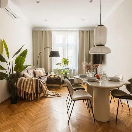 Florian Gate By Fragola Collection * Kraków