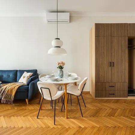 Florian Gate By Fragola Collection Apartment *