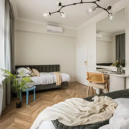 Florian Gate By Fragola Collection Apartment Krakow