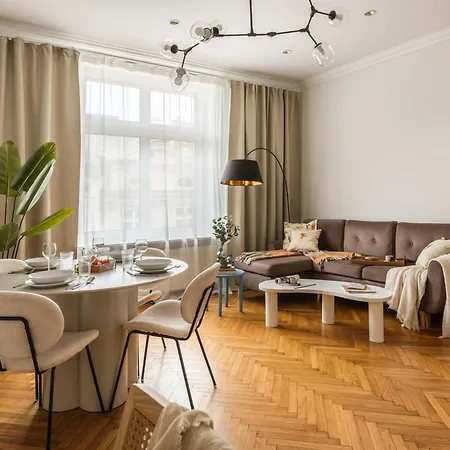 Apartment Florian Gate By Fragola Collection Krakow