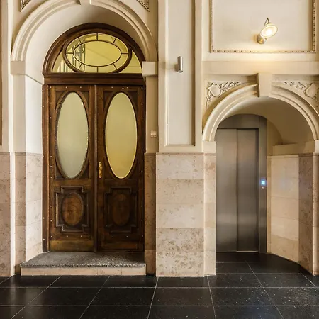 Florian Gate By Fragola Collection