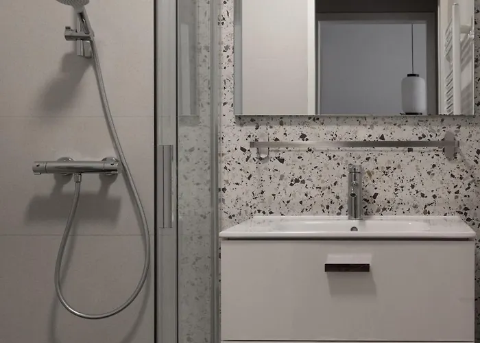 Fragola Florian Gate דירה *