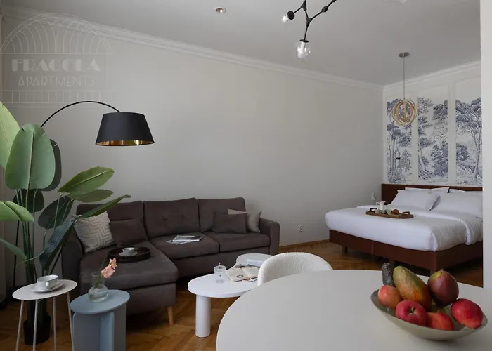 Fragola Florian Gate